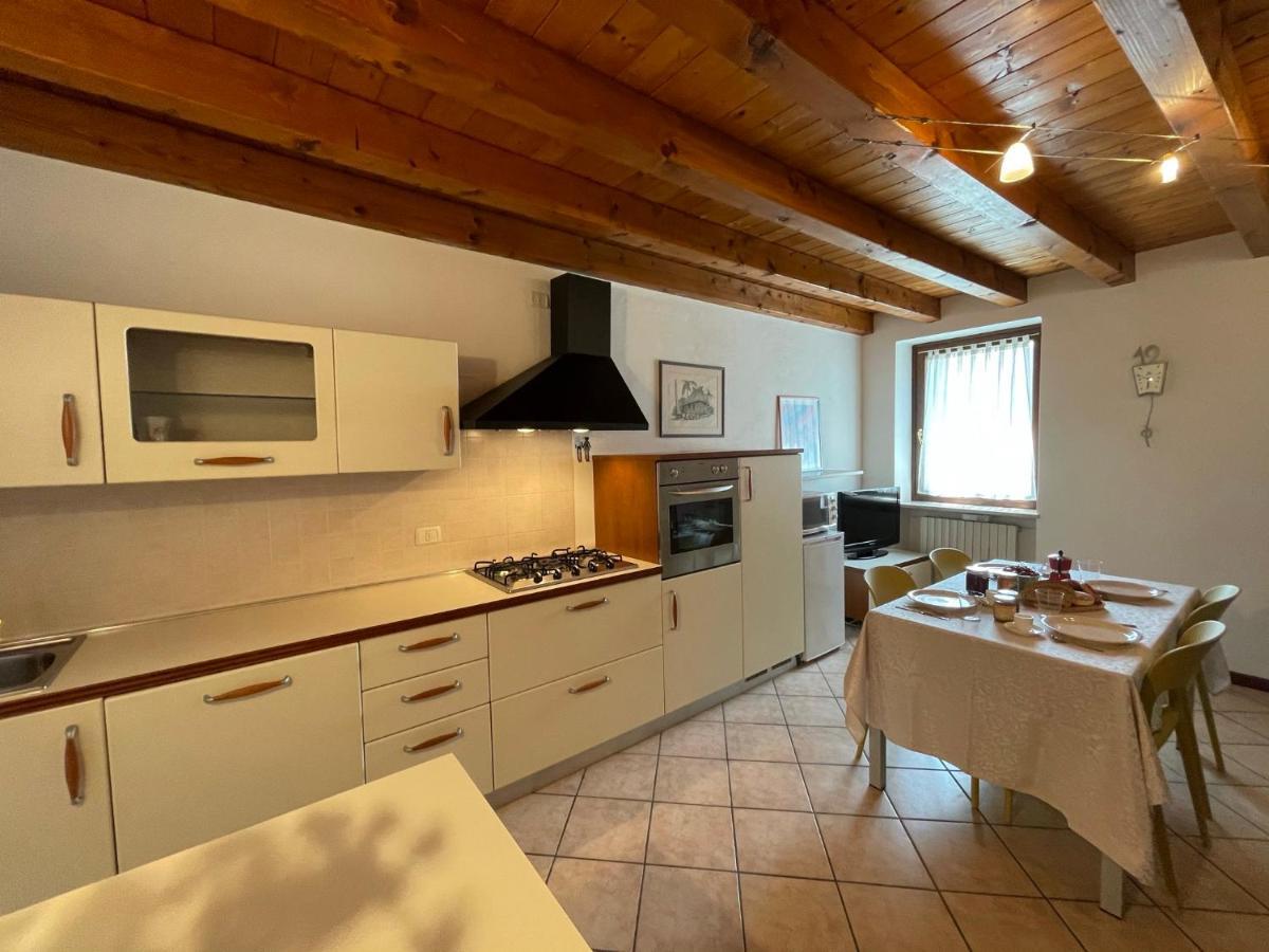 Casa Loredana - Graziosa Casa Vacanze Sul Lago Di Garda Daire Cavalcaselle Dış mekan fotoğraf