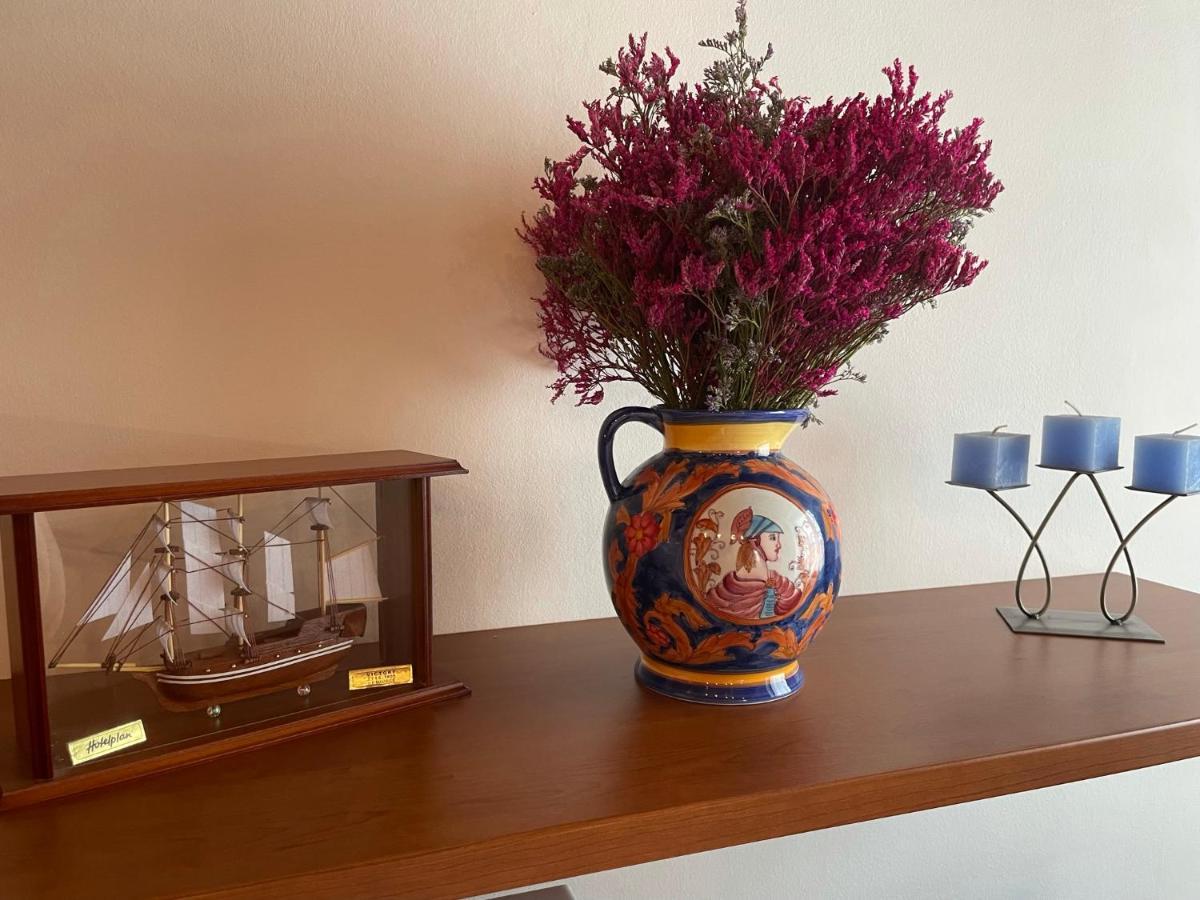 Casa Loredana - Graziosa Casa Vacanze Sul Lago Di Garda Daire Cavalcaselle Dış mekan fotoğraf